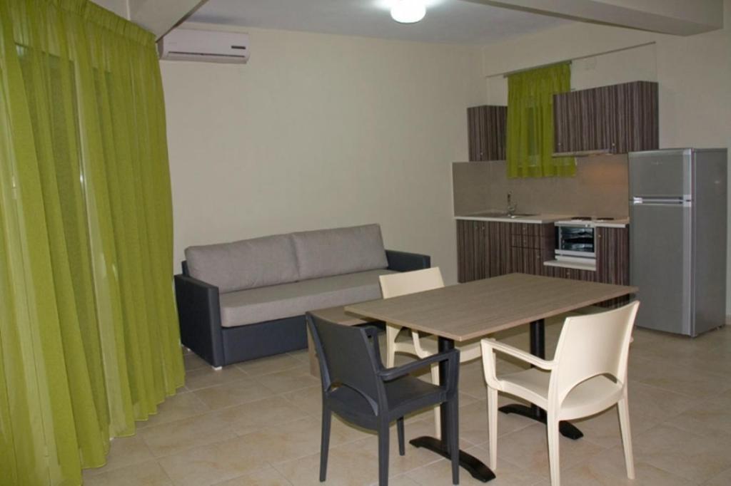 Fournia Village Kastro-Kyllini Δωμάτιο φωτογραφία
